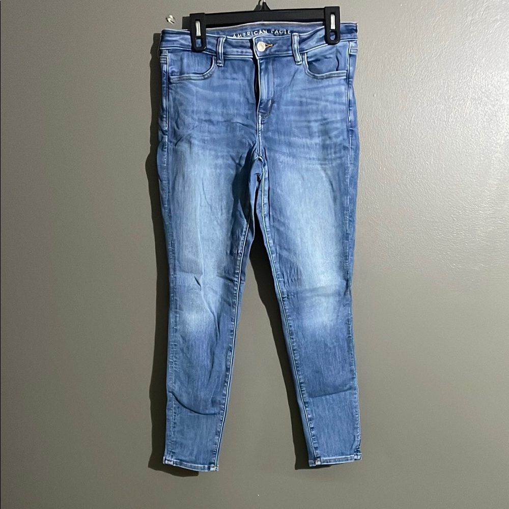 American Eagle Outfitters Women's Light Blue Jeans